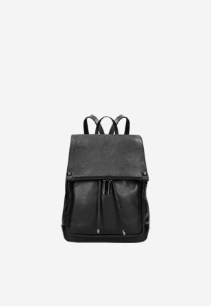 Černý batoh z lícové kůže v designu trendy kabelky 80092-51