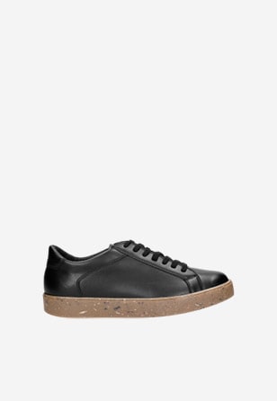 Černé pánské sportovní boty s originální podrážkou 10071-11