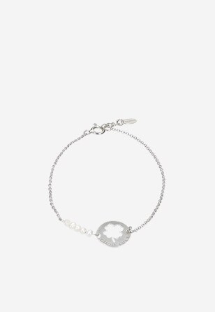 Srebrna bransoletka damska z naturalnymi perłami i motywem czterolistnej koniczyny 98909-80
