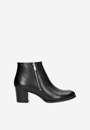 Kožené dámské kotníkové boty na zip v černé barvě 55065-51